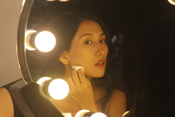 Dàn thí sinh The Face khoe vòng 1 gợi cảm trước phần thi thử thách mặt mộc Dàn thí sinh The Face khoe vòng 1 gợi cảm trước phần thi thử thách mặt mộc